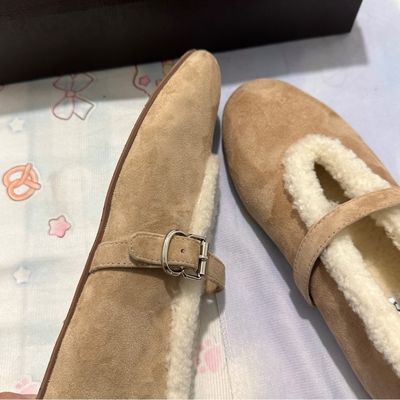 Alaia Fleece-Lined Mary Jane Shoes - Picture 6 of 7